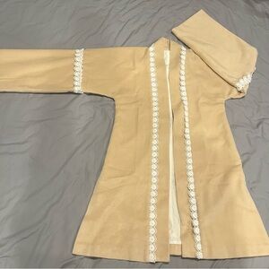 Camel colored Chinese hanfu Song beizi with lace trim and faux pearl accents